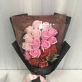 18 valentýnských růží