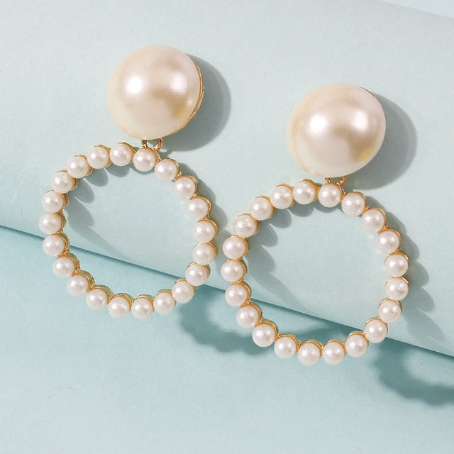 Kruhové náušnice s perlami